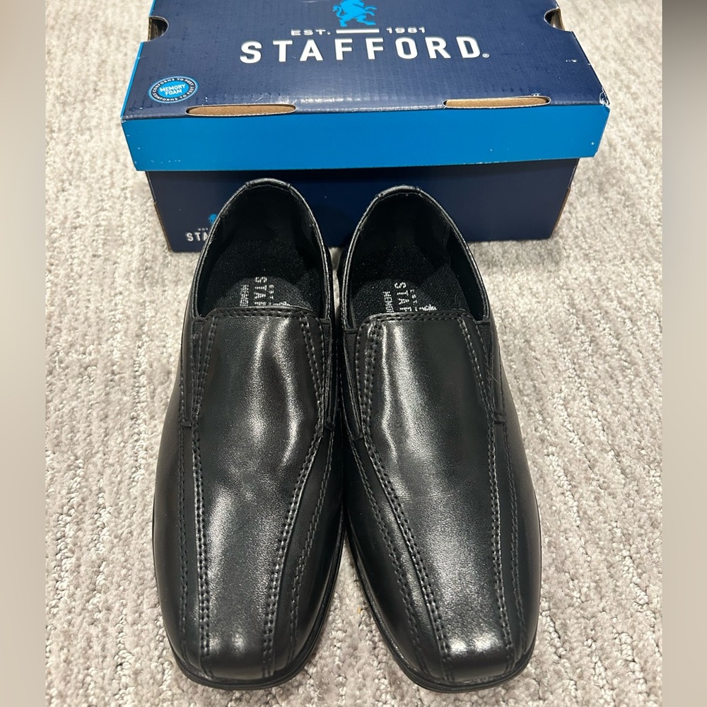 Boys dress shoes